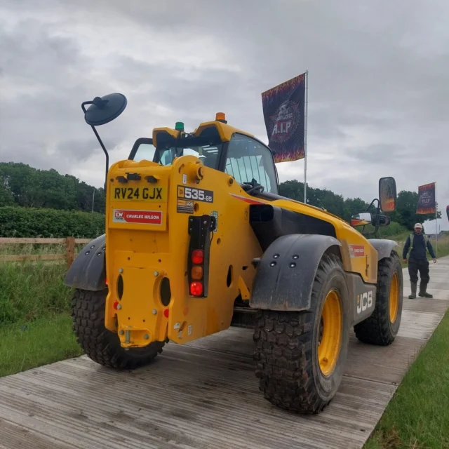 Grey skies at Download but the crew are all working hard to bring you an amazing festival.

Not long now.....

Top tip from the guys, don't forget your foil emergency blanket!

These are fantastic for putting under your bed to keep you warm at night or over the top of your tent to reflect heat away and keep your tent cool in the sun.